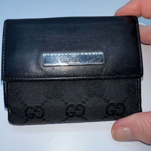 GUCCI W Hook Wallet GG Canvas Canvas x Leather Authentic - Picture 1 of 16